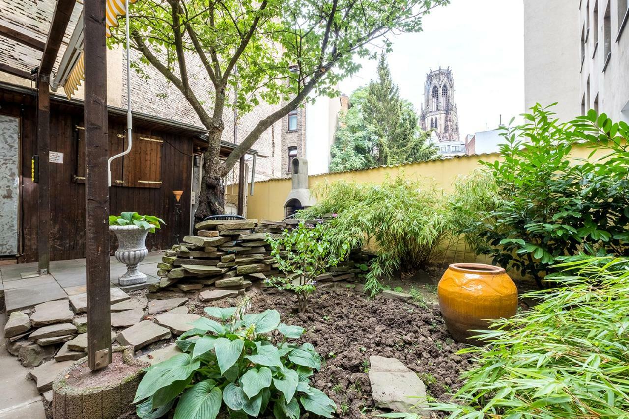 Garden Apartment Кьолн Екстериор снимка